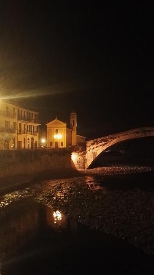 La Torre Bed & Breakfast Dolceacqua Exterior photo